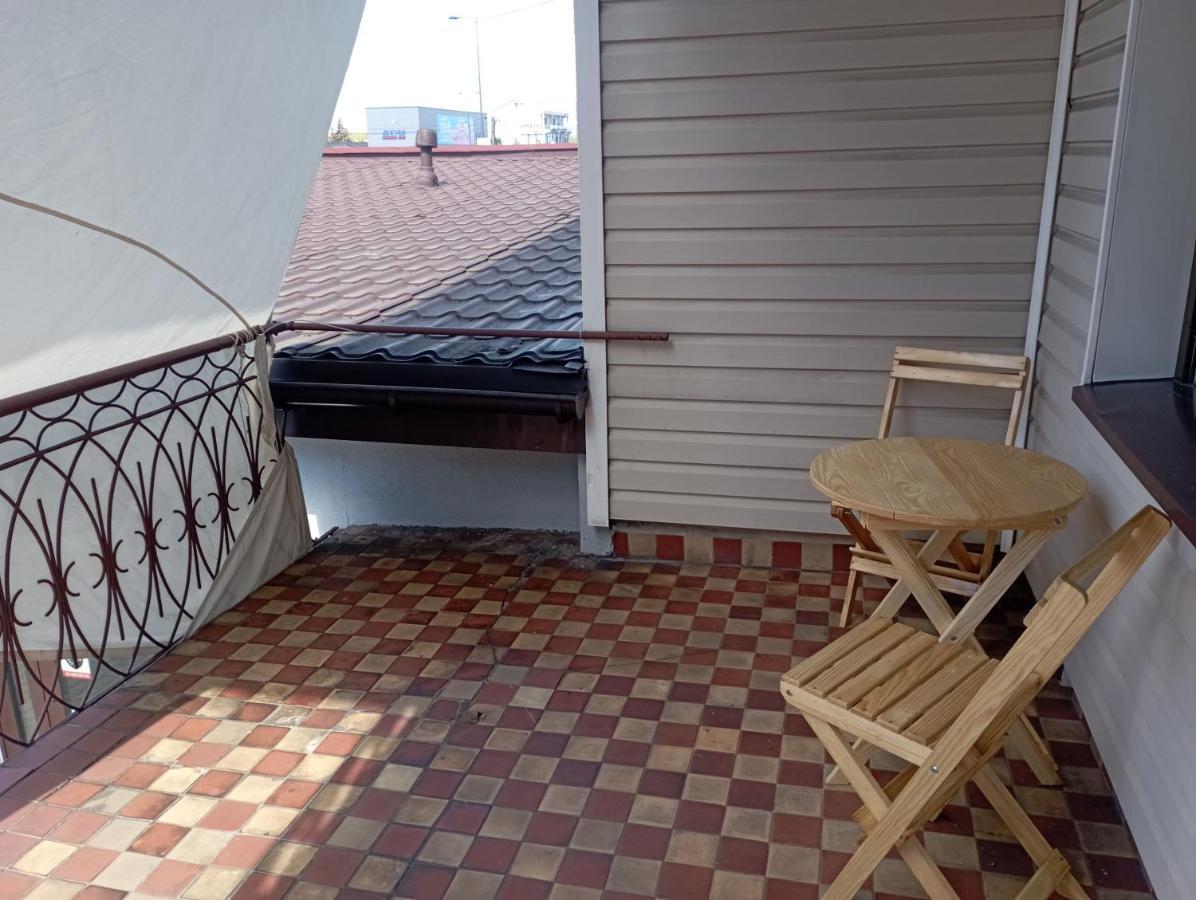 Hotel Pokoje Targowek Varsovia Exterior foto